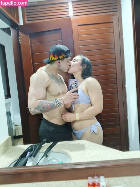 violetaydantegh sexy akt bilder