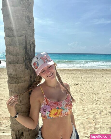 Mads Thompson Maddiiedee schöne nackt fotos