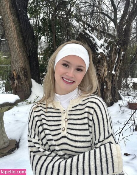 Mads Thompson Maddiiedee model pornografische foto