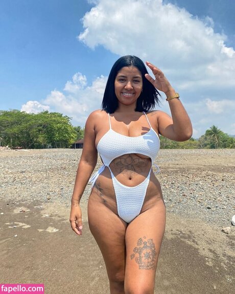 Melanie Noelia porno schöne galerie