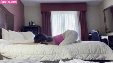 Amelia Harma hübsche sexy bild