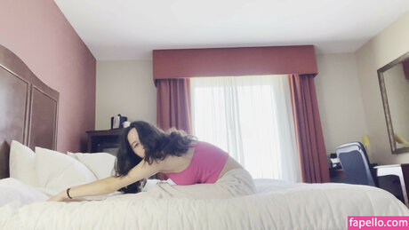 Amelia Harma erwachsene hd fotos