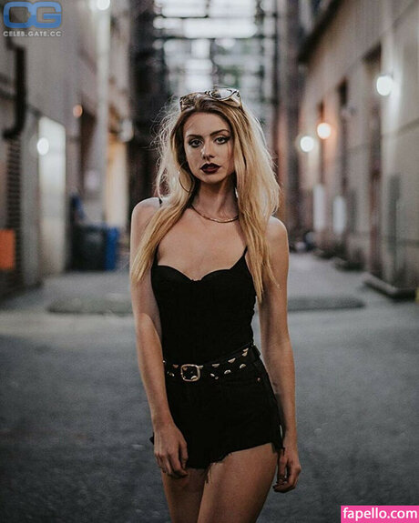 Maddie Phillips sexy nette bilder