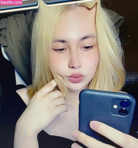 fumimochi top nette bild