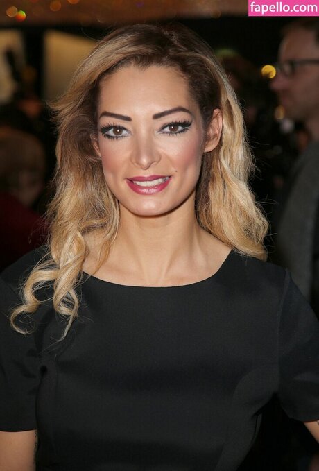 Emilie Nef Naf model nackt foto