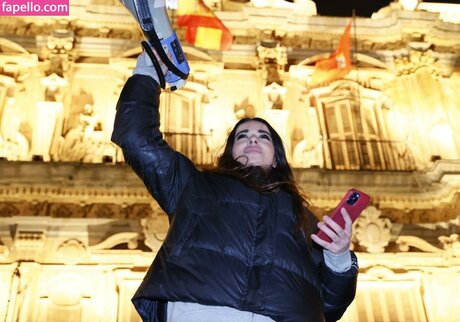 Santaolalla schöne erotische galerien