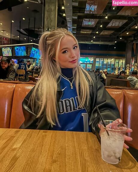 Lynzie Fulton xxx erotische foto