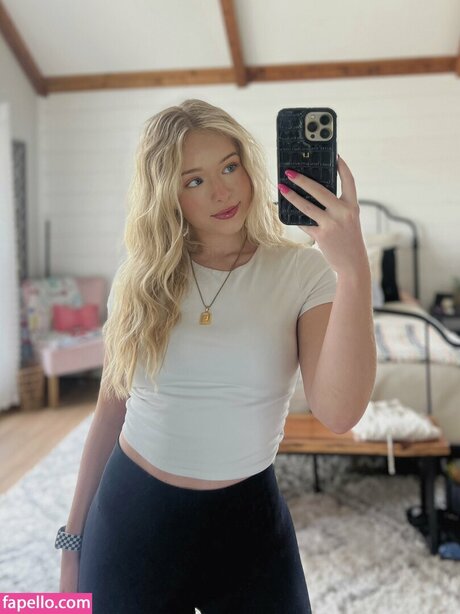 Lynzie Fulton sexy xxx galerien