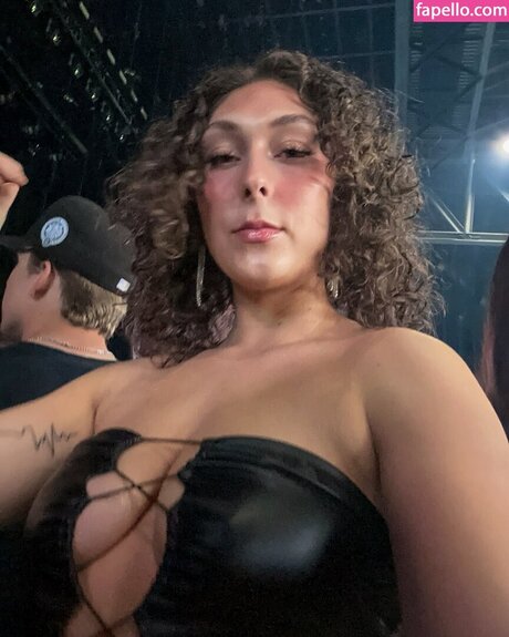 Brooklyn Strandy hübsche fotos