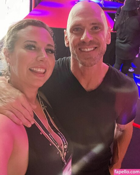 Kathy__Deep schauspielerin porno fotos