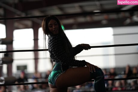 Kaci Lennox model kostenlose foto