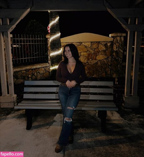 Sierra Elizabeth top exklusive bilder