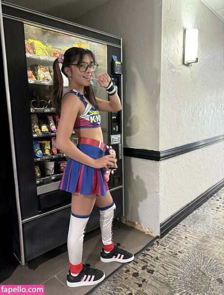 Angelina Fishtank hübsche xxx foto