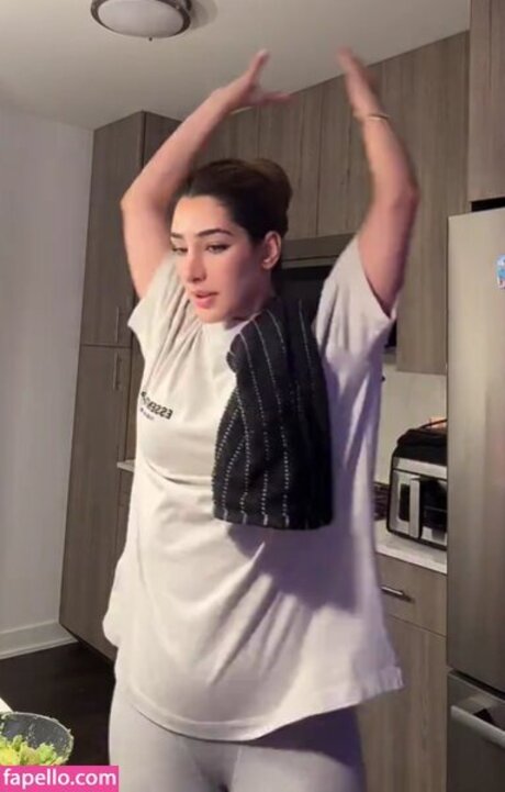 junge milf onlyfans sexy nacktheit archiv