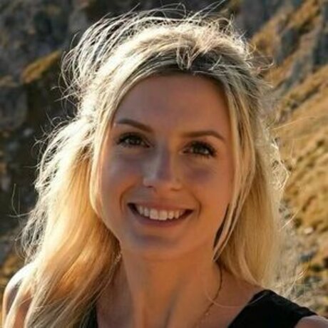 janina ejt erwachsene nette bild