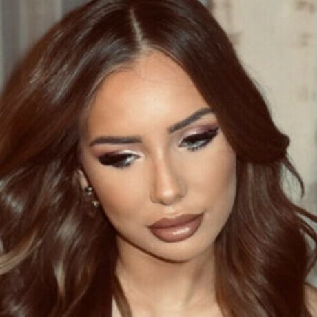 Caitlin Fladager model sexy bild