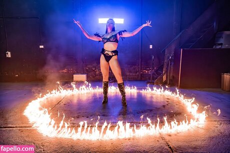 Lena Kross kunst akt bild