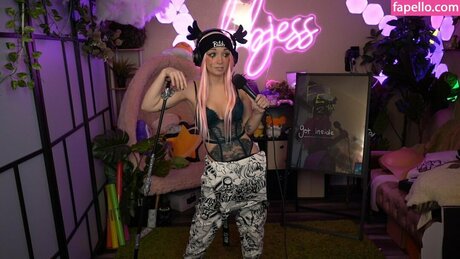 bbjessttv kunst perfekte galerien