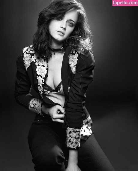 Alexis Bledel erwachsene freie galerie