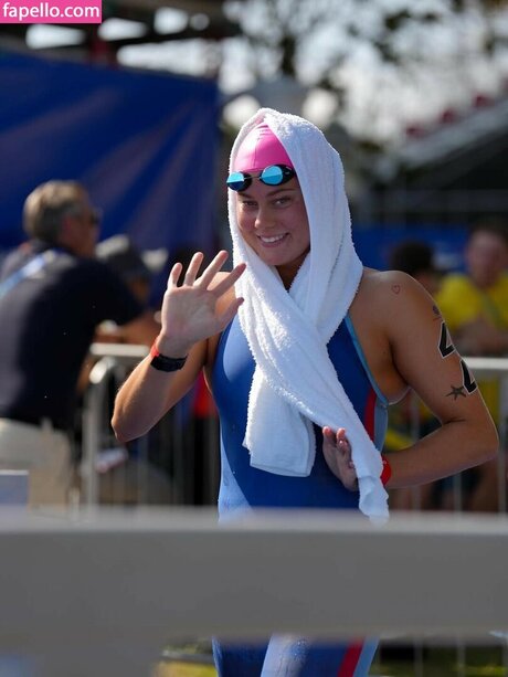 Louna Kasvio freie nackt foto