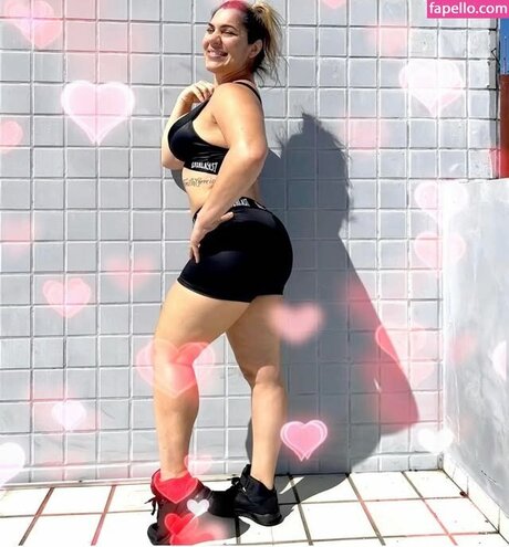 Bethe Correia nacktheit kunst foto