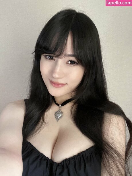 Timuko pornostar akt fotos