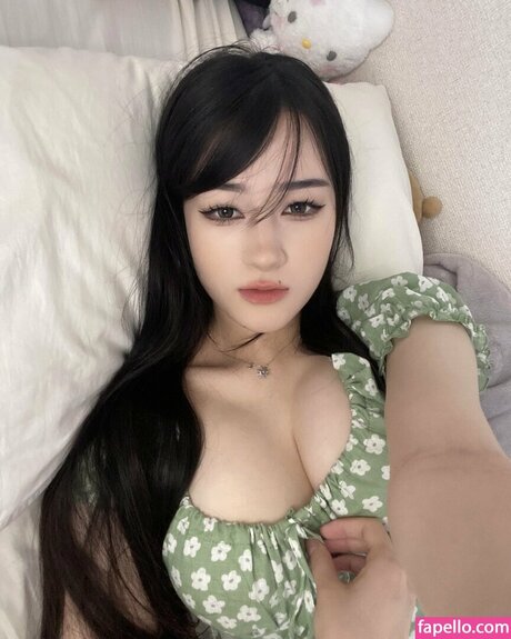 Timuko pornostar nackten bilder