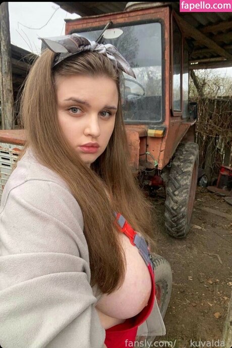 ___kuvalda___ sexy hd fotos