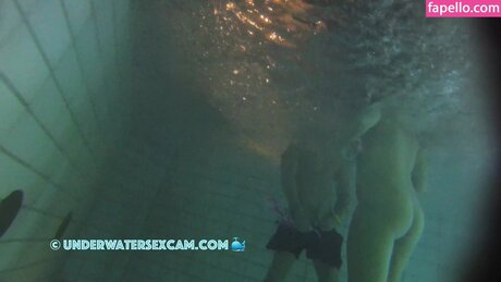 PumpThenPlay kostenlose porno bild