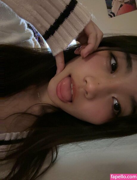 bunibuniyu hübsche sexy fotos