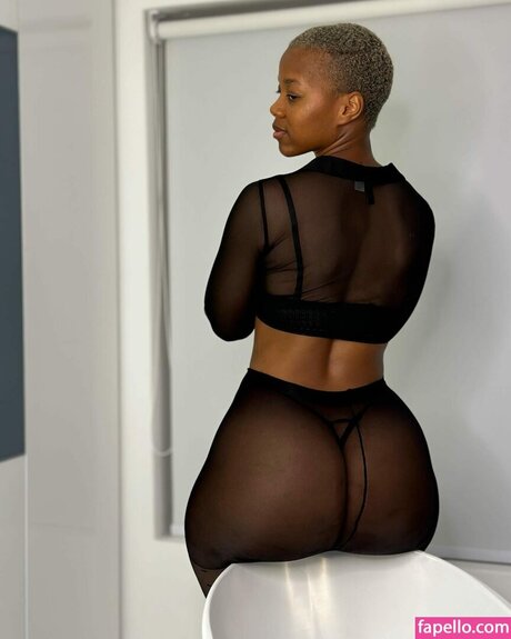 Faustina Thobakgale sexy pornografische galerie