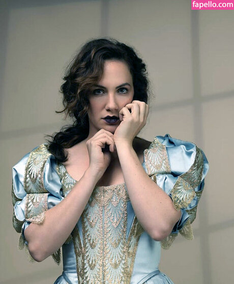 Kate Siegel sexy heiße fotos
