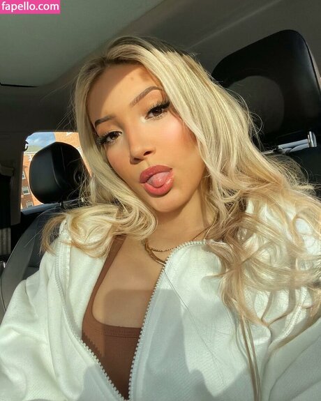 Zayda Steel hd pornografische bilder