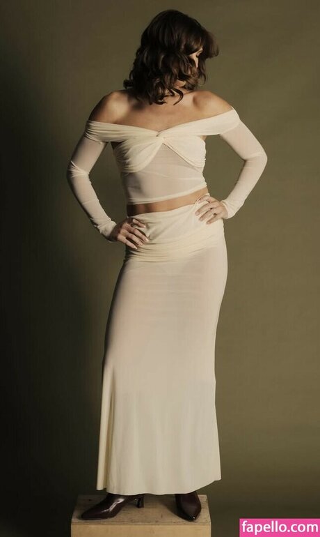 Madison Humphrey erotische nackt galerie