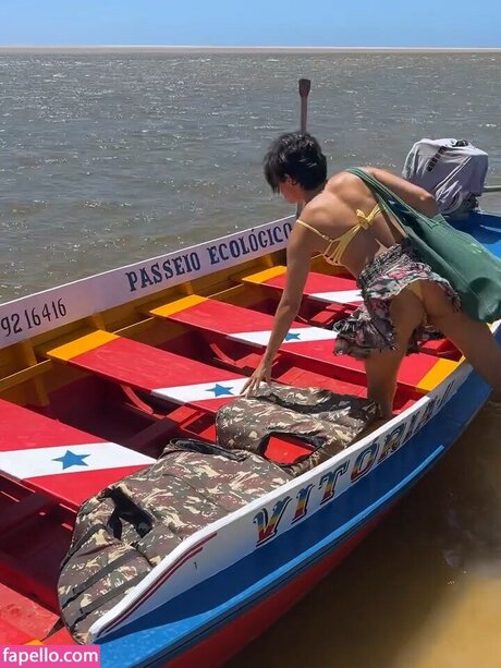 Carolina Oliveira kostenlose nackt archiv