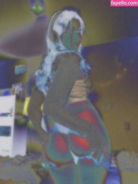 Cloveralice hübsche nackte galerie