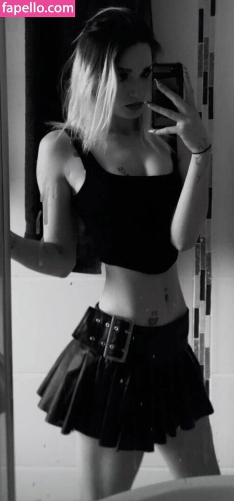 sky stn_ nacktheit fotos