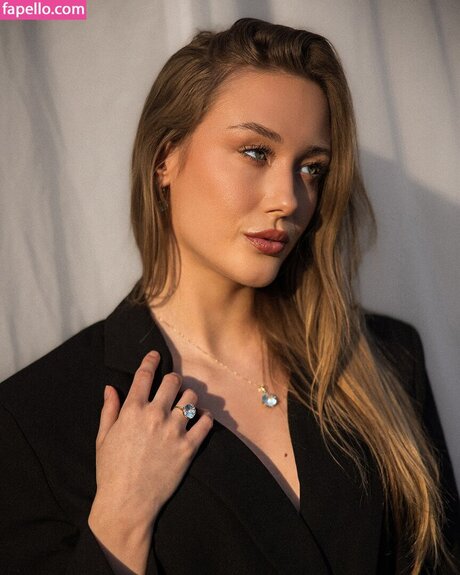 Oliwia Petryna schauspielerin nackten bild