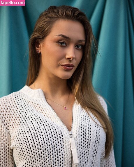 Oliwia Petryna sexy erotische bild