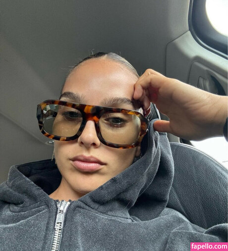 Sam Guggenheimer nackt hd archiv