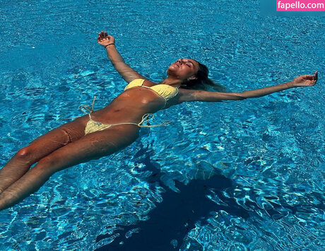 Lara Spengler model pornografische bilder