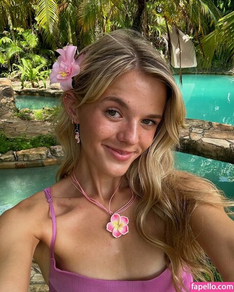 Ocean s Asmr model nackt bilder