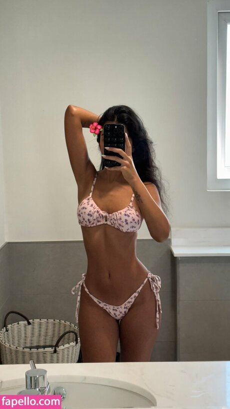 über die muschi gebeugt nur fans perfekte erotische foto