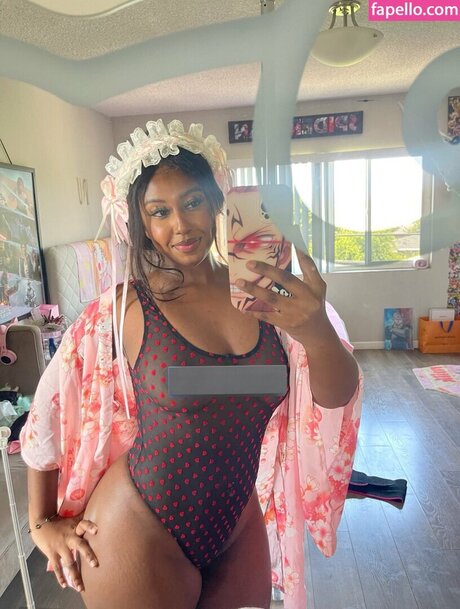 Yungnena nackt akt galerie