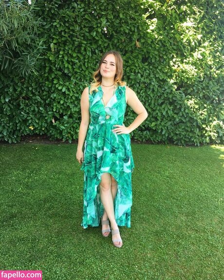 Sarah Whittle nacktheit beste bilder