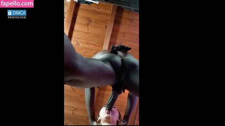 interracialgoldcouple sexy freie fotos