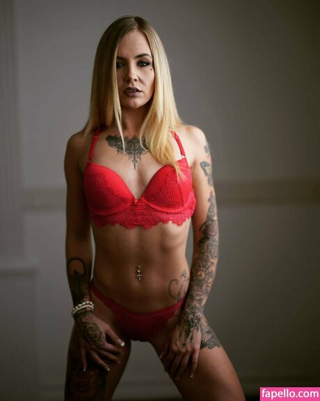 Miri Brook xxx exklusive bild