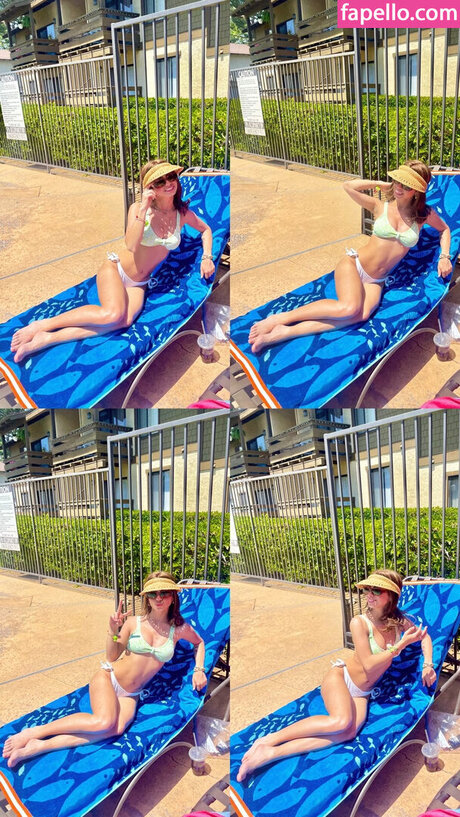 Iggybellyy pornostar top bild