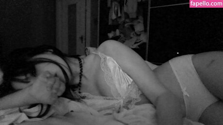 veildose sexy nackt fotos