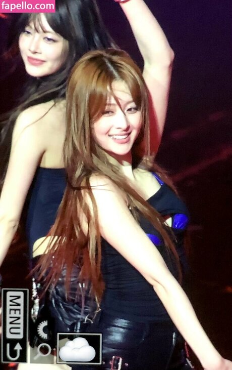 Huh Yunjin_ erwachsene nette archiv